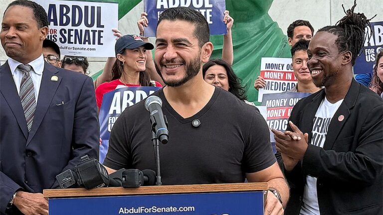 Lazos polémicos complican imagen moderada de Abdul El-Sayed en campaña al Senado por Michigan