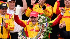Àlex Palou asegura su cuarto título consecutivo en la IndyCar tras doble jornada en Milwaukee