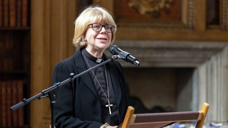 Arzobispado de Canterbury retira premio a líder musulmán tras revelarse elogios a Osama bin Laden