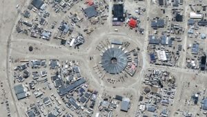 Tercer fallecimiento durante el festival Burning Man en Nevada preocupa a autoridades