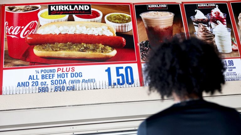 Costco permite cambiar refresco por agua en combo de hot dog a $1.50 para reducir consumo de azúcar