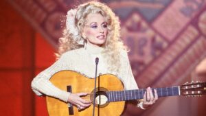 Dolly Parton ocultó su diagnóstico de cáncer para proteger a sus fans y familia