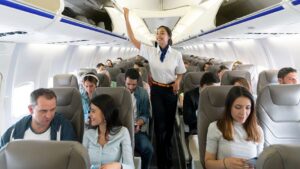 FAA propone regular descansos de tripulantes y genera rechazo sindical