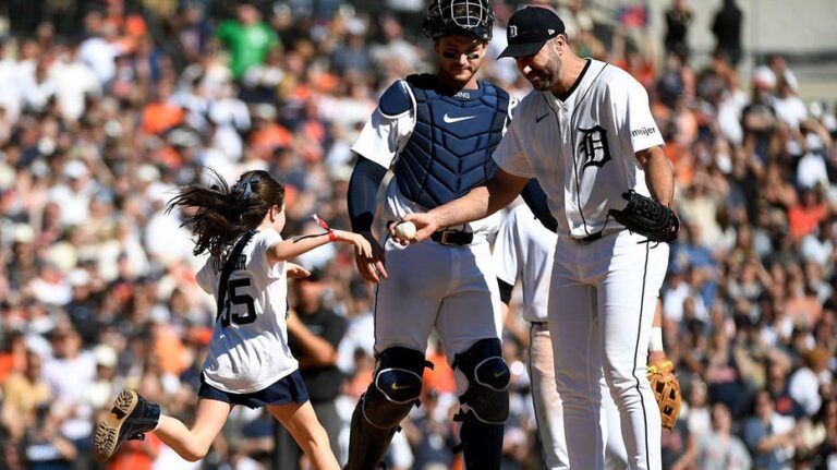 Justin Verlander se despide entre lágrimas en su último inicio con los Tigres