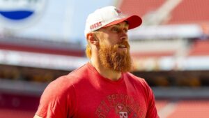 George Kittle y Nick Bosa viajan a Australia para el histórico partido inaugural de los 49ers