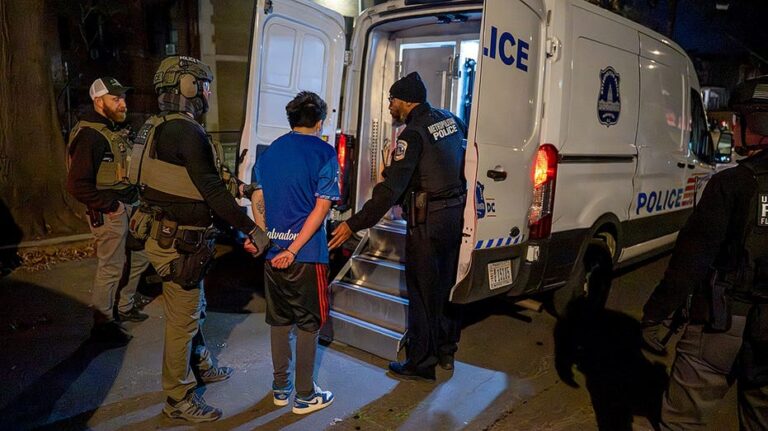 Republicanos lideran descenso histórico de criminalidad en EE.UU. con nuevas leyes de seguridad