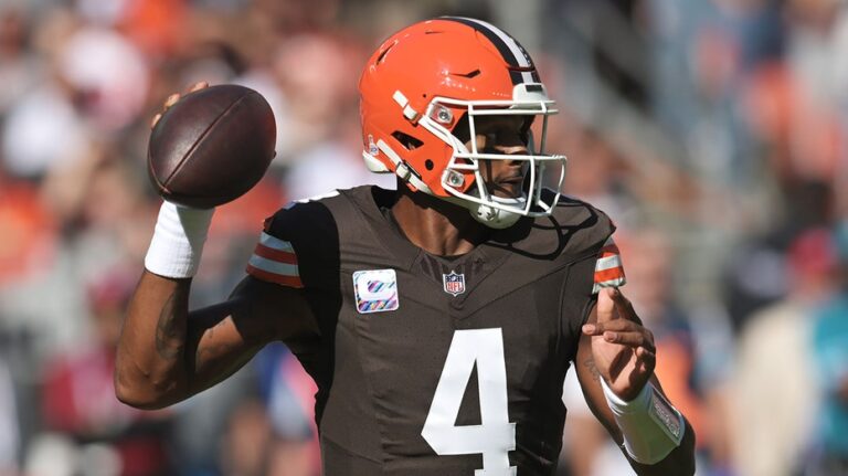 Chad Ochocinco advierte que Deshaun Watson podría perder su puesto de titular en la semana 3 con Browns