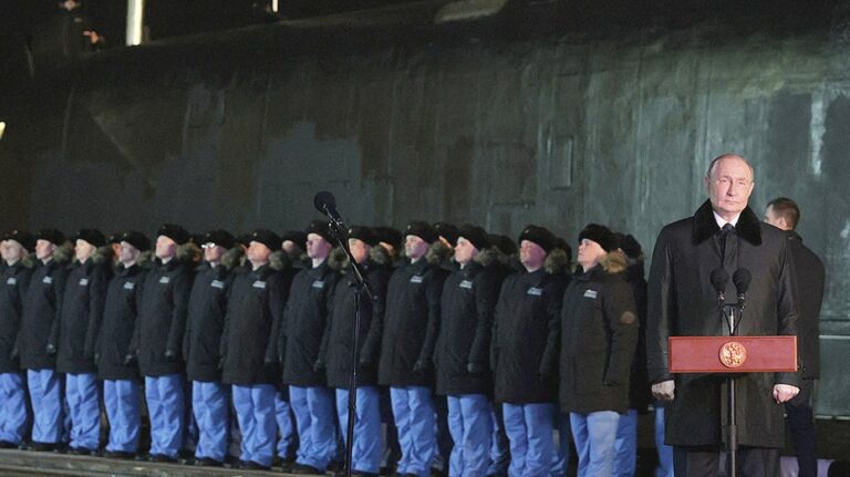 Submarinos nucleares rusos más silenciosos desafían la defensa ártica de la OTAN