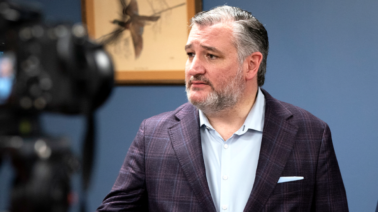 Ted Cruz rechaza rotundamente una nominación al Tribunal Supremo propuesta por Donald Trump