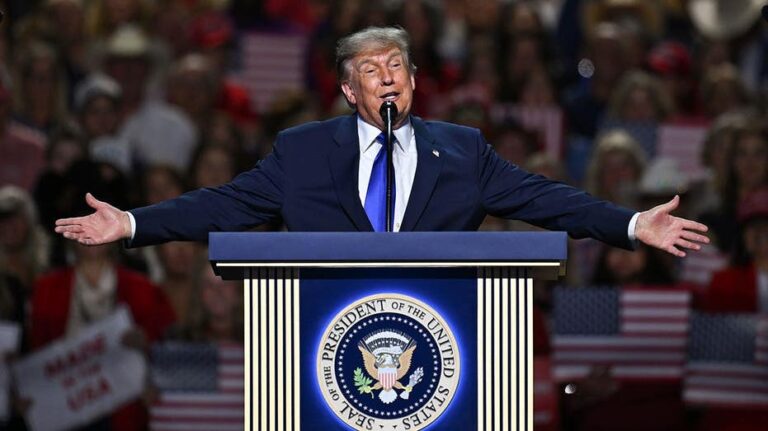 Trump promete repartir 5,000 dólares a cada adulto si GOP retiene el Congreso