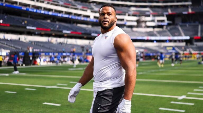 Aaron Donald se pierde el partido contra Eagles por molestias en la espalda, anuncia Sean McVay