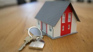 Vivienda en España: el 86,9% está preocupado y el 76,3% apoya la intervención estatal