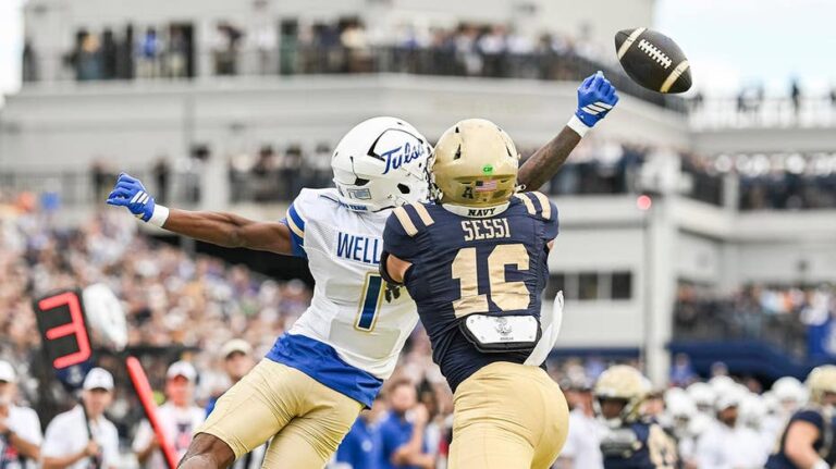 Tulsa logra un touchdown inusual ante Navy con una atrapada de David Wells Jr.