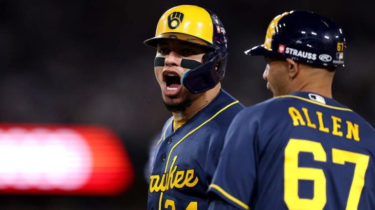 Brewers vencen 6-2 a los Dodgers y quedan a un triunfo de la barrida
